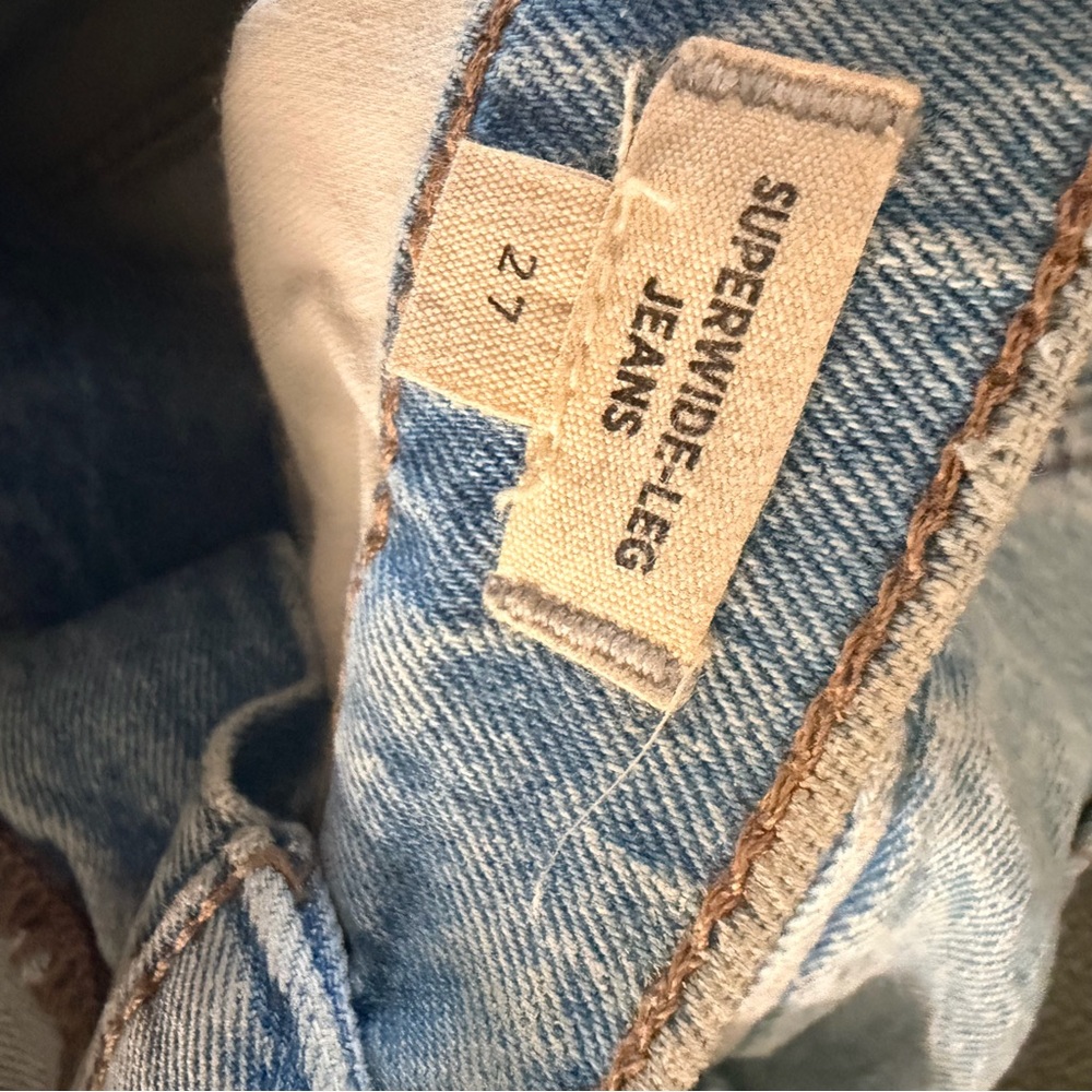 Superwide-Leg Jeans in Amcliffe Wash: Knee-Rip Edition Size 27 - Picture 8 of 9